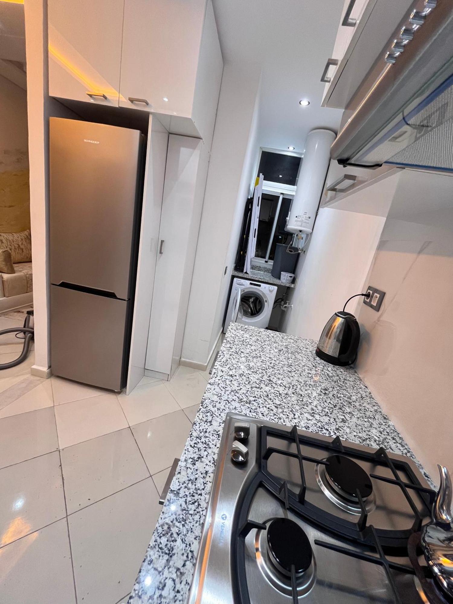 Appartement Renove Avec Style Et Parking Surveille 마라케시 외부 사진