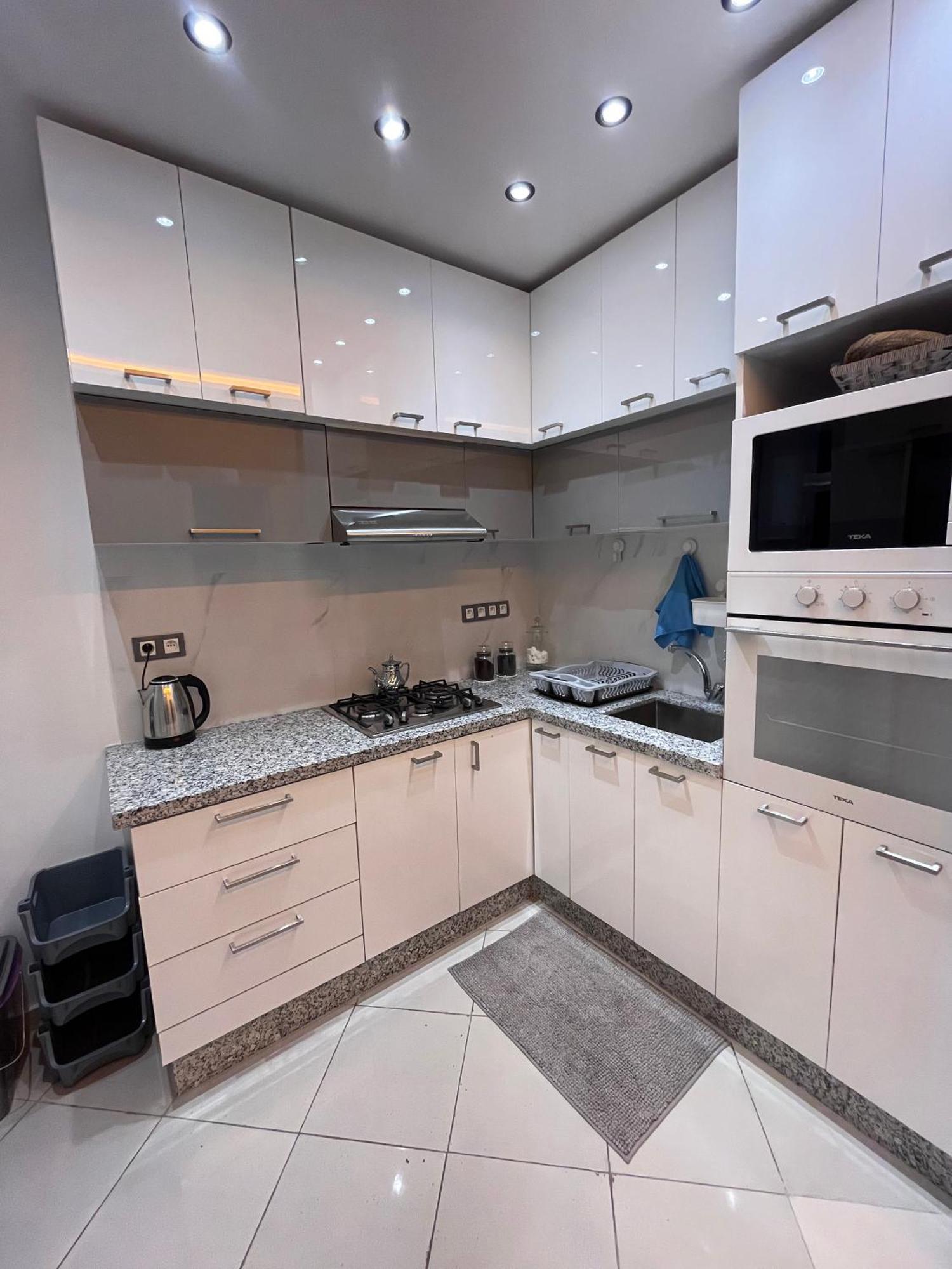 Appartement Renove Avec Style Et Parking Surveille 마라케시 외부 사진